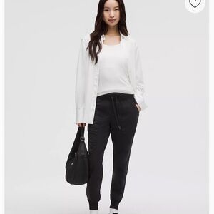 Women Lululemon Joggers